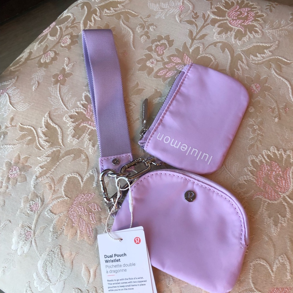 lululemon Lilac Dual Pouch Wristlet Tag